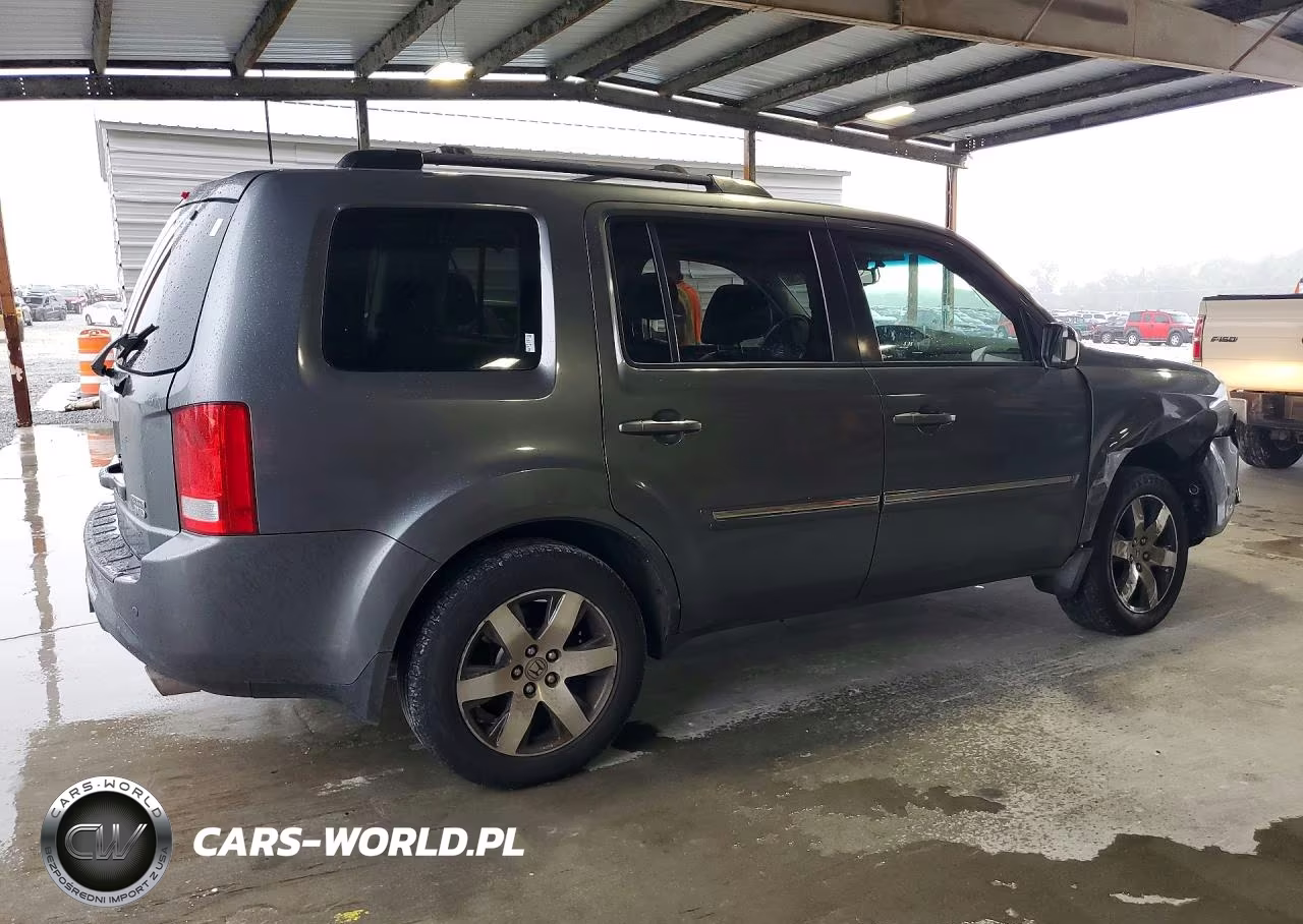 2012 Honda Pilot Touring VIN:5FNYF4H91CB038581 - 3
