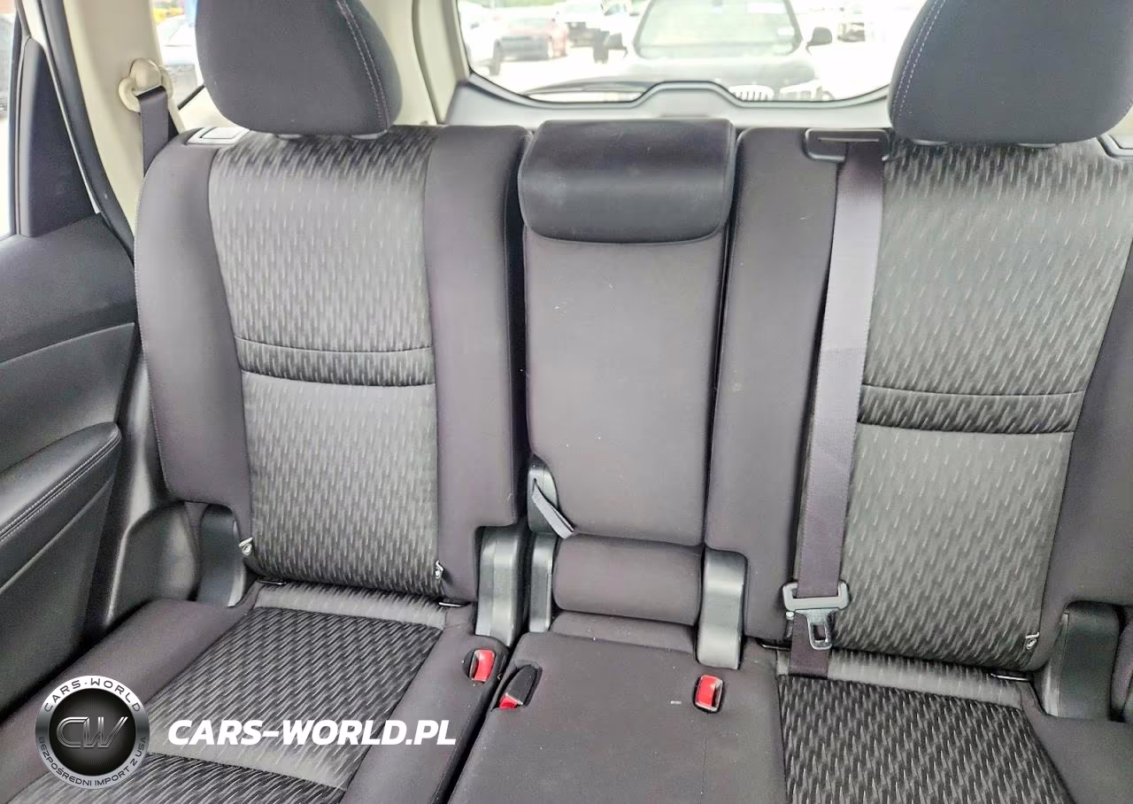 2020 Nissan Rogue S VIN:JN8AT2MT2LW018078 - 10
