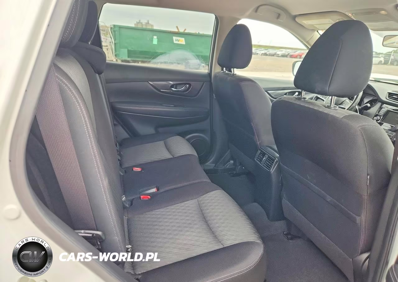 2020 Nissan Rogue S VIN:JN8AT2MT2LW018078 - 11