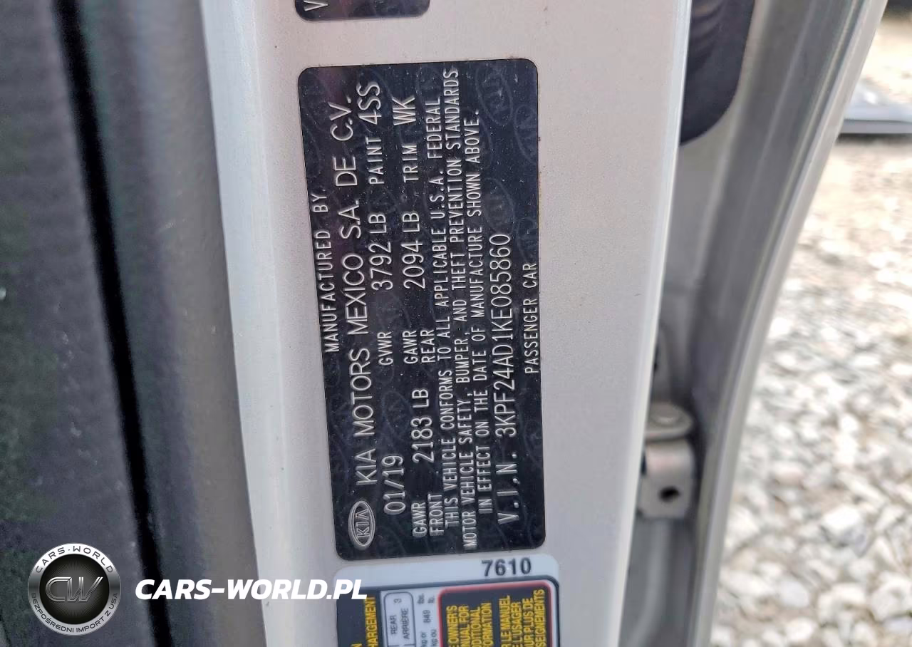 2019 Kia Forte Lxs VIN:3KPF24AD1KE085860 - 13