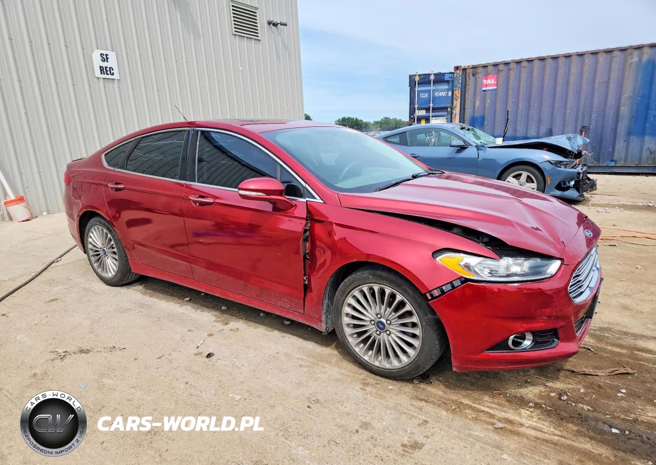 2015 Ford Fusion Titanium VIN:3FA6P0K92FR150837 - 4