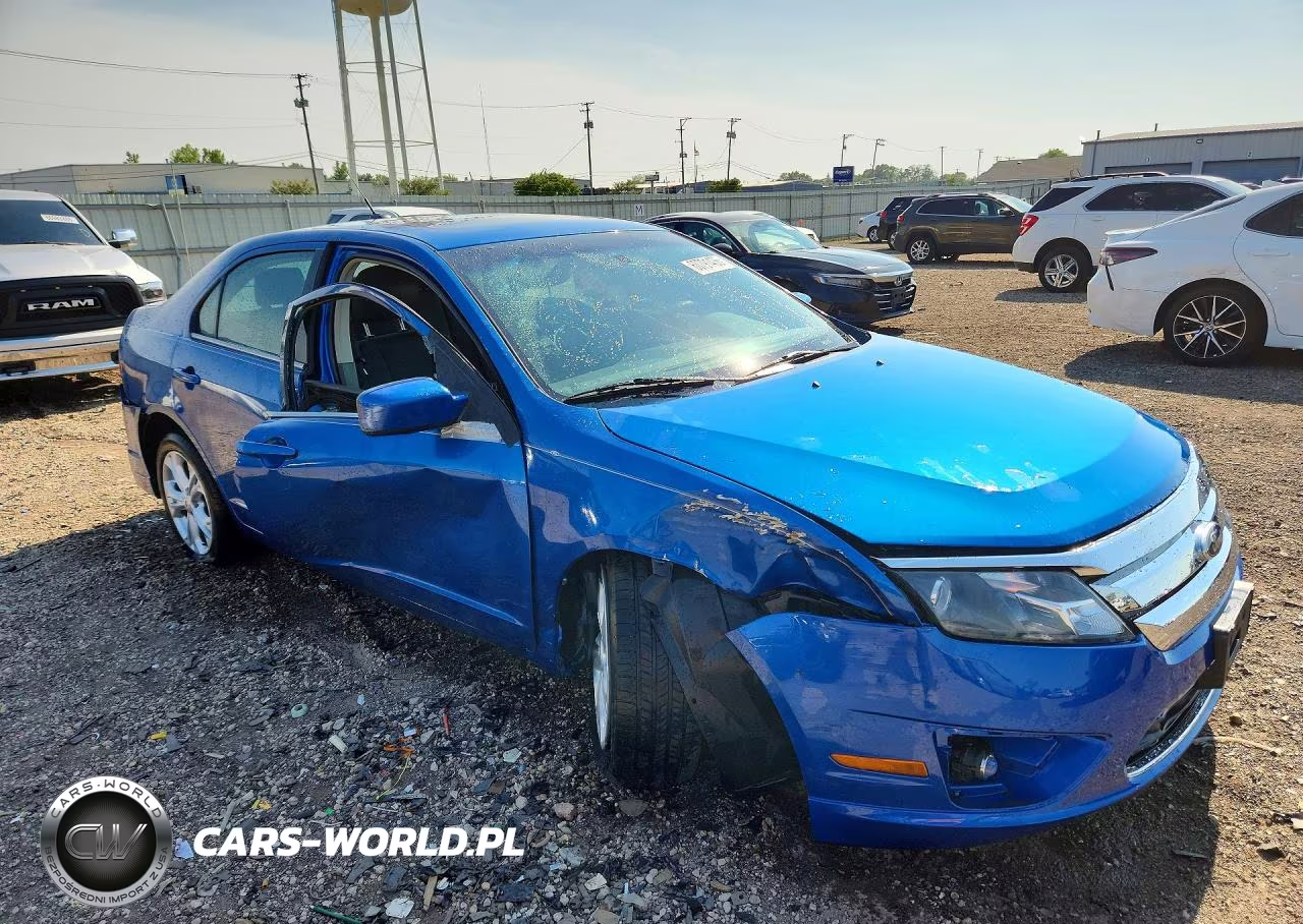 2012 Ford Fusion Se VIN:3FAHP0HA2CR168003 - 4