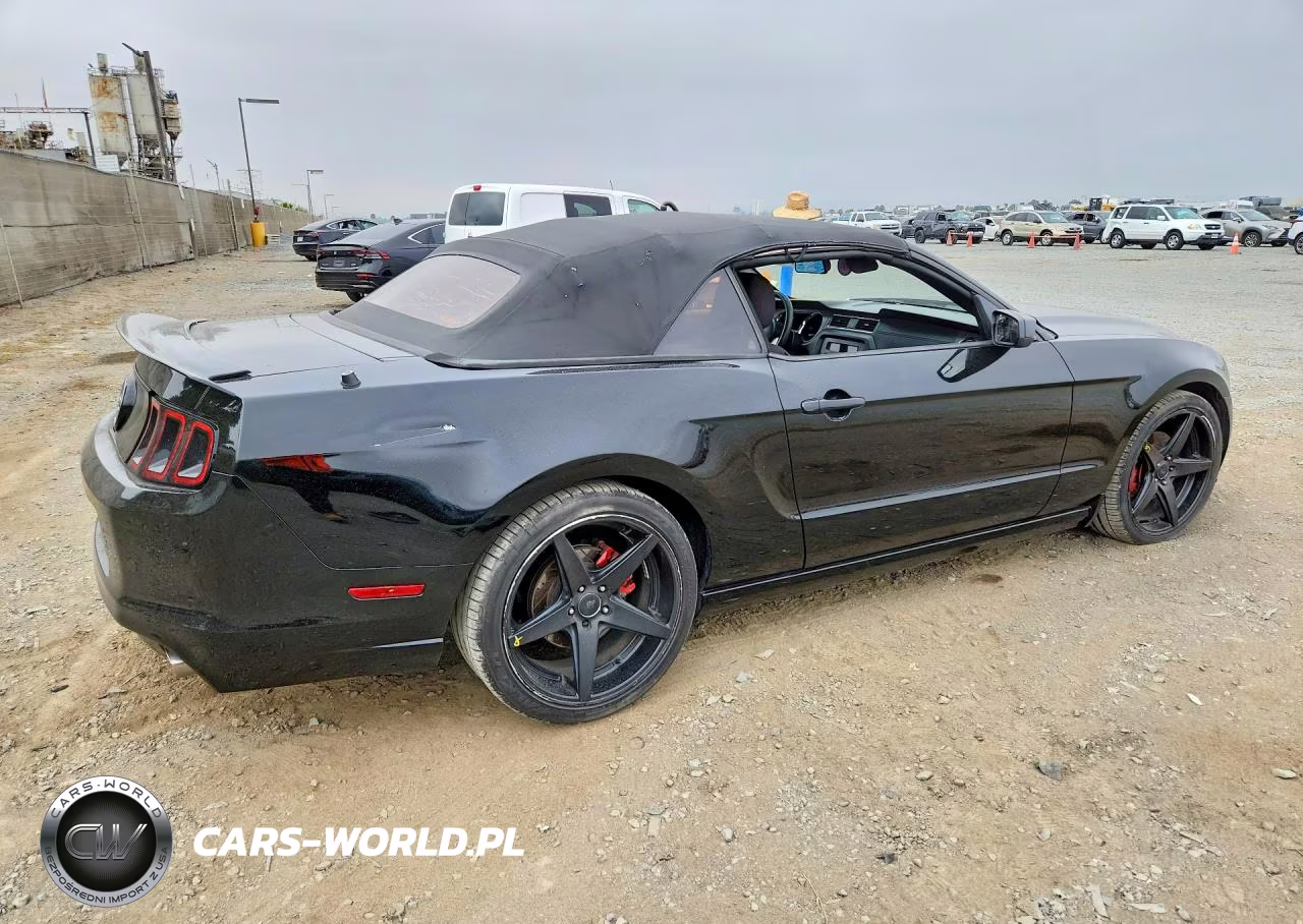 2013 Ford Mustang VIN:1ZVBP8EMXD5214028 - 3