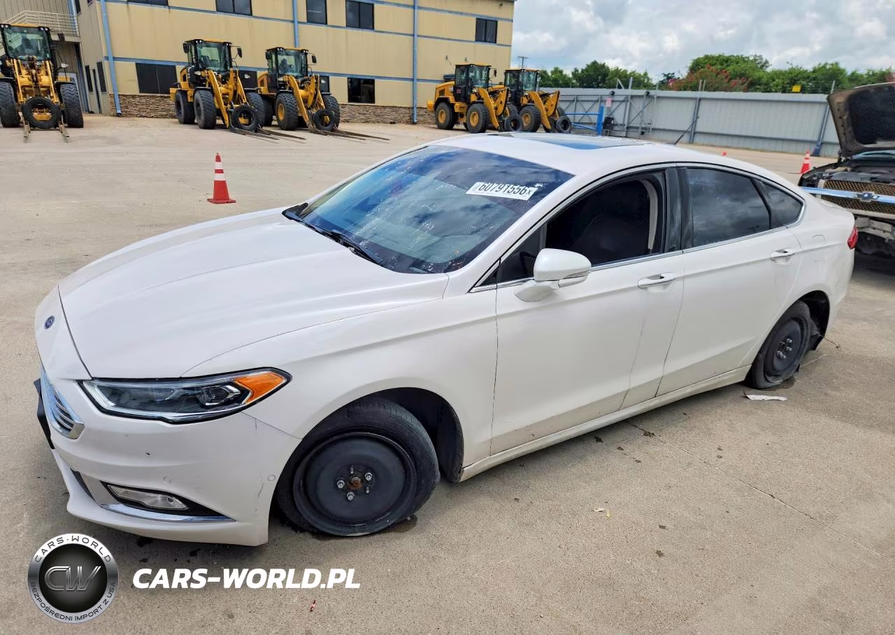 2017 Ford Fusion Titanium – zdjęcie 1 z 12