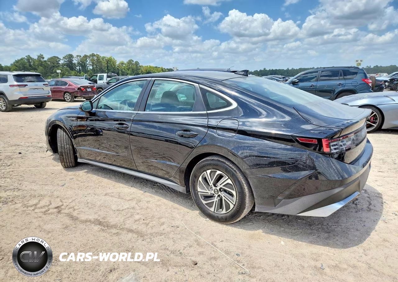 2026 Hyundai Sonata Hybrid Blue VIN:KMHL24JJ6TA157922 - 2