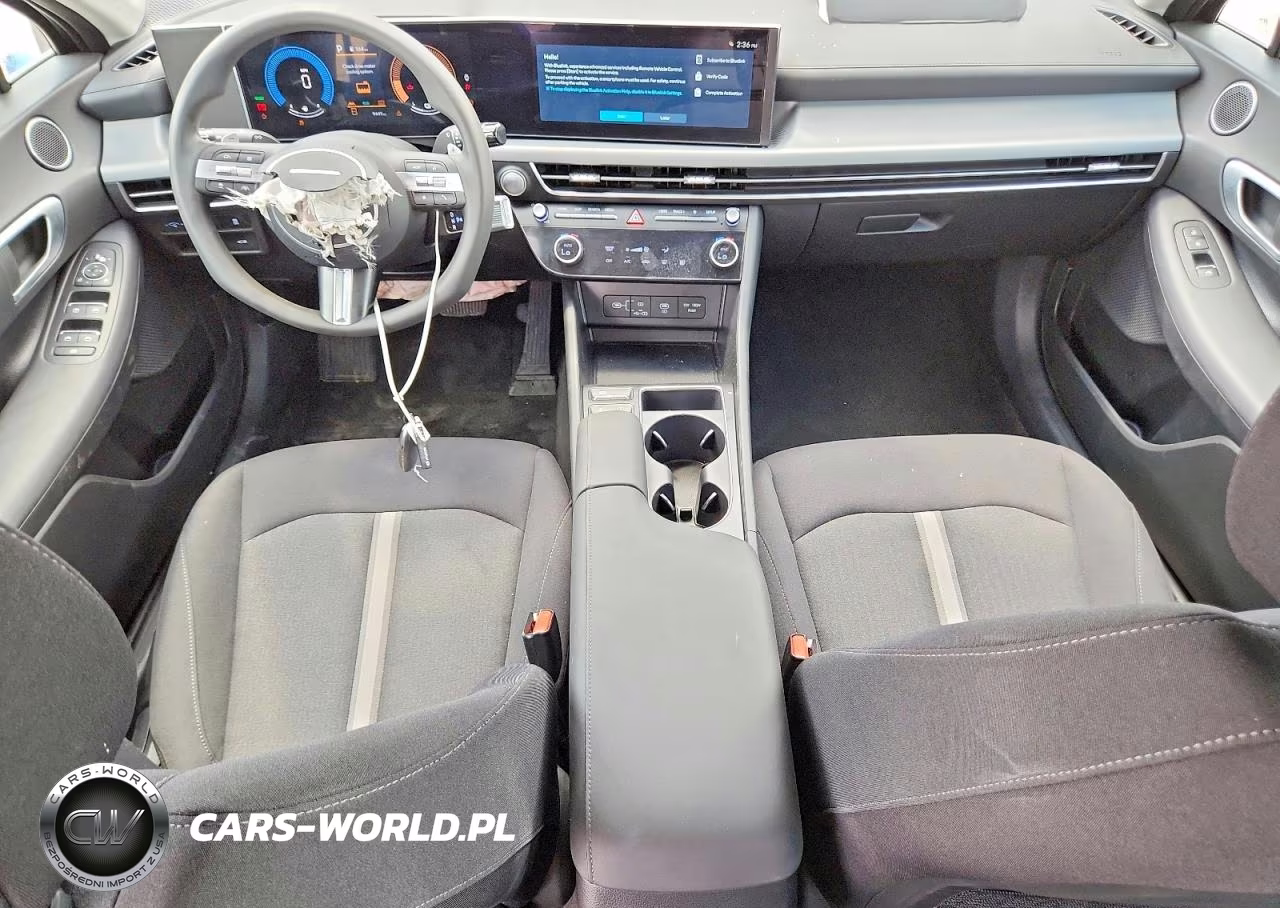 2026 Hyundai Sonata Hybrid Blue VIN:KMHL24JJ6TA157922 - 8