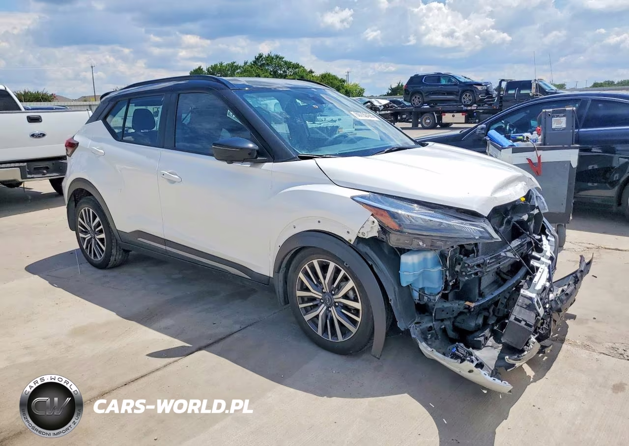 2024 Nissan Kicks Sr VIN:3N1CP5DV0RL502599 - 4