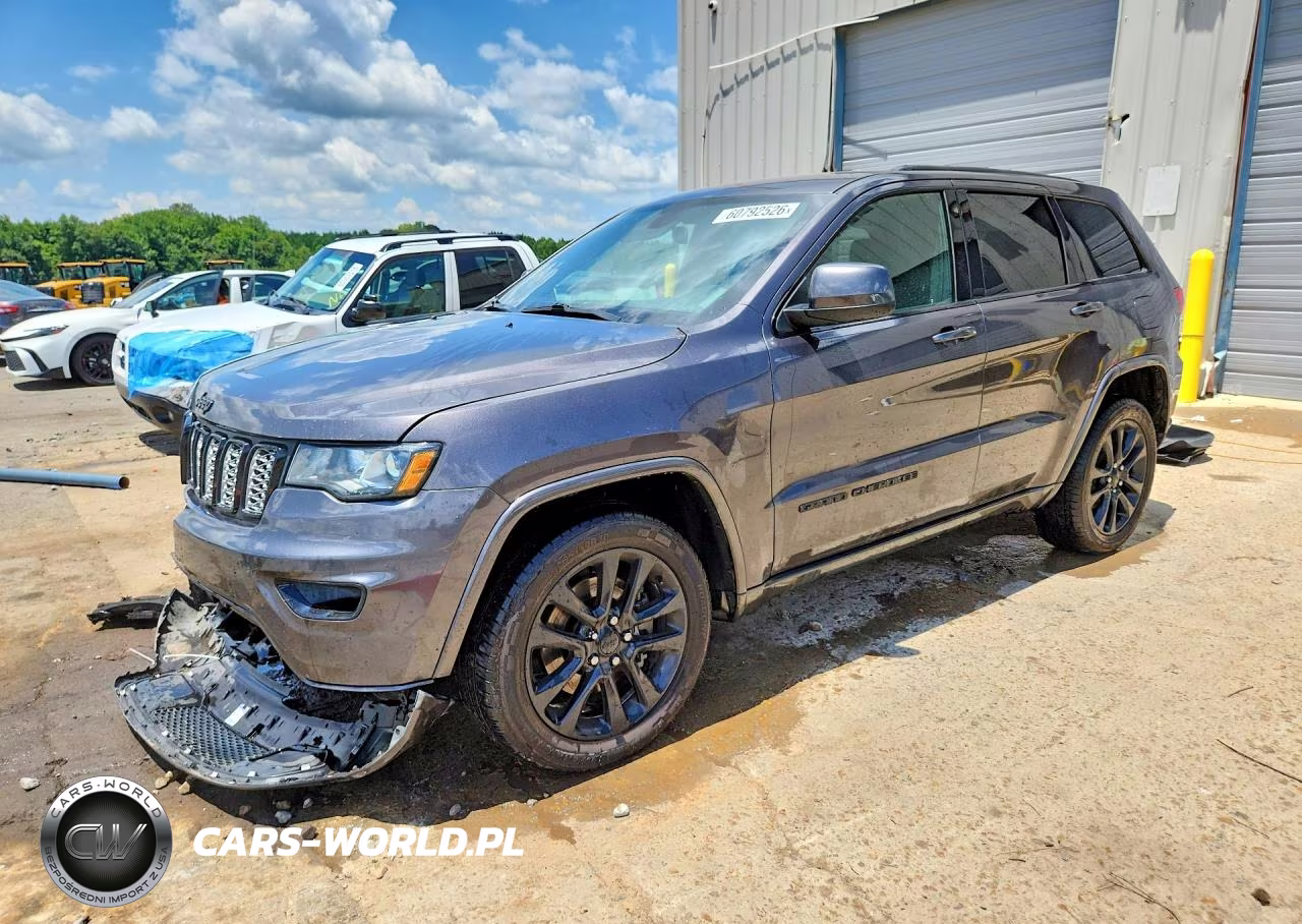 2021 Jeep Grand Cherokee Laredo – zdjęcie 1 z 13