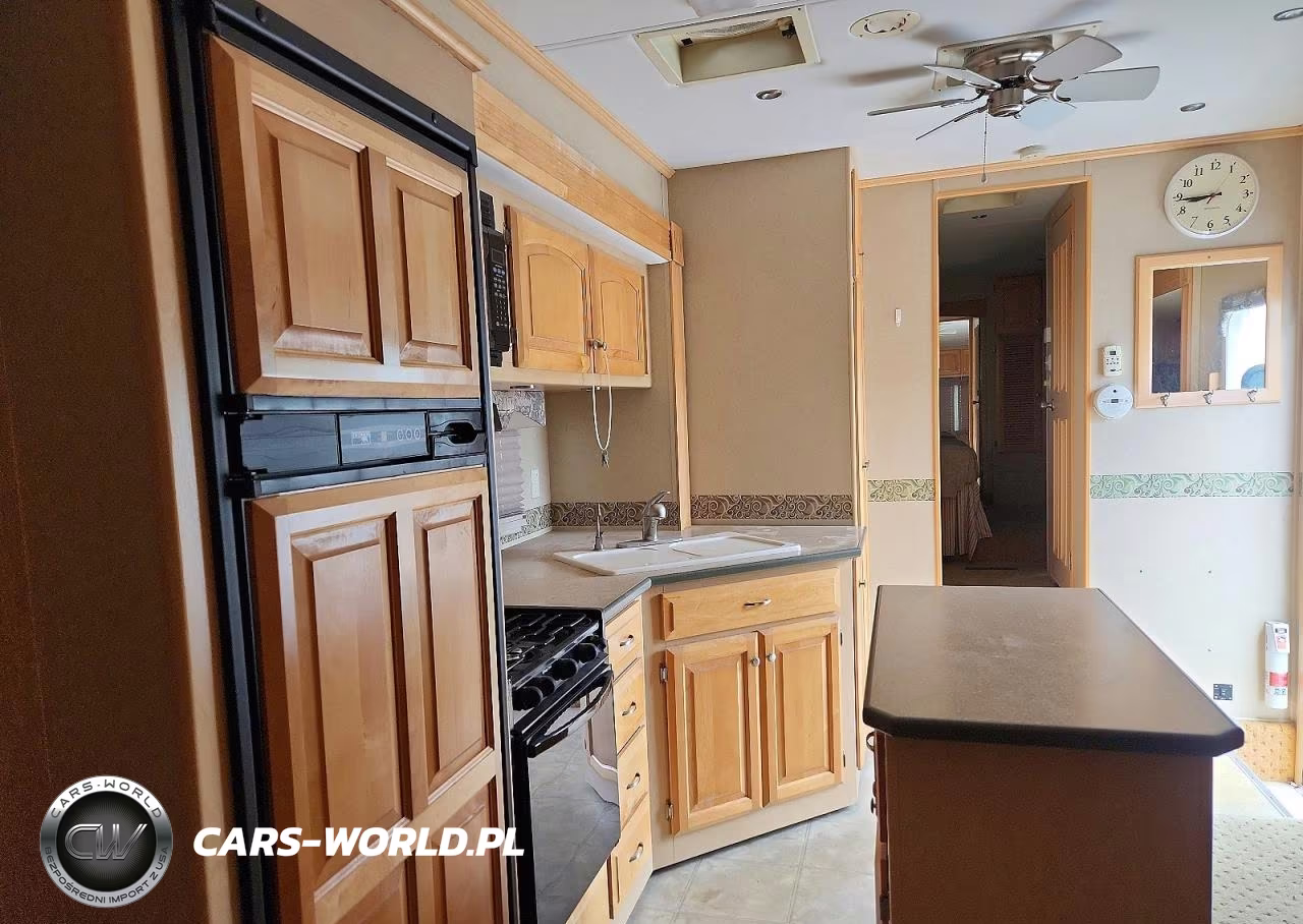 2006 Carriage Cameo Camper VIN:16F62E3PX61A07070 - 5