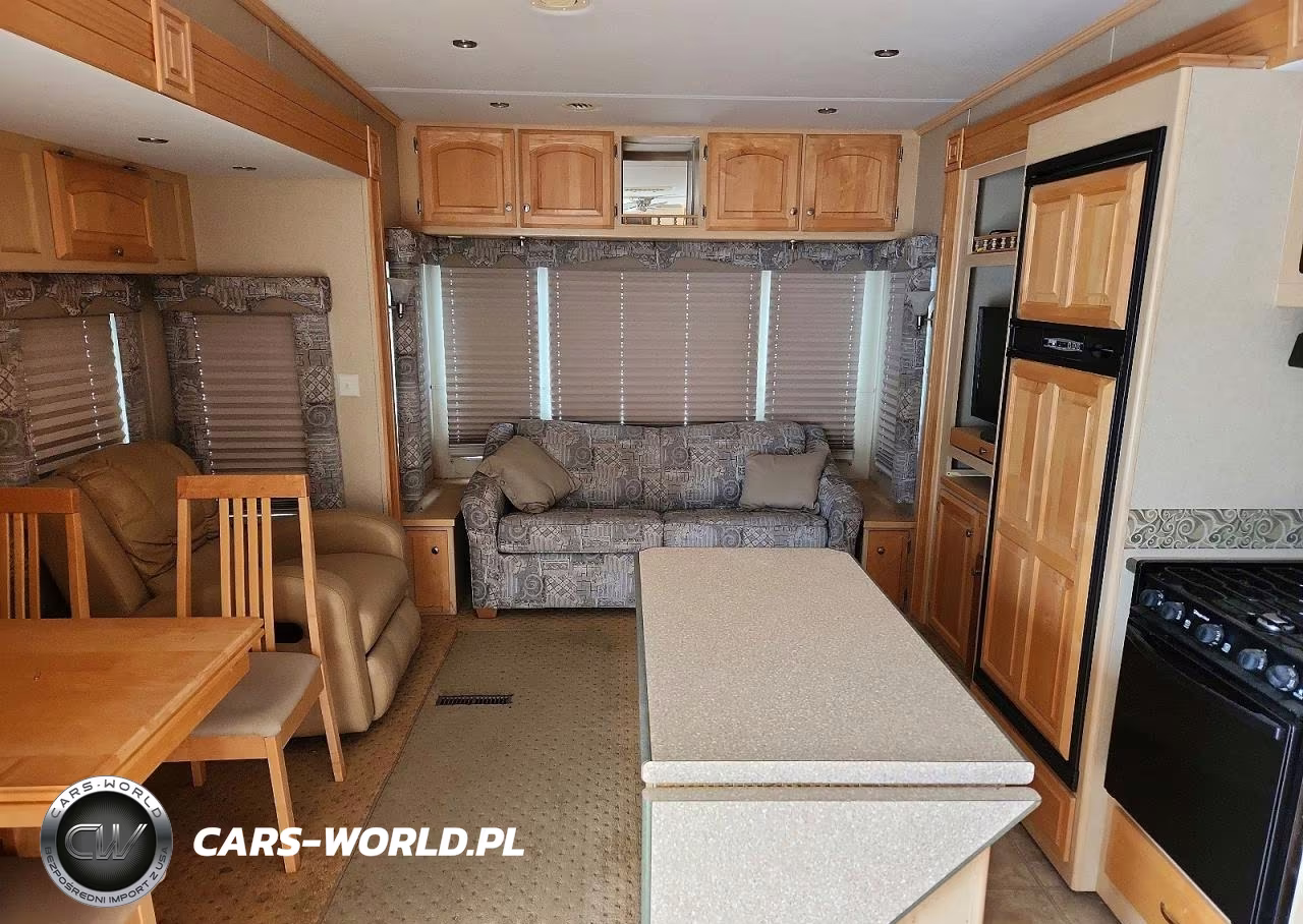 2006 Carriage Cameo Camper VIN:16F62E3PX61A07070 - 6