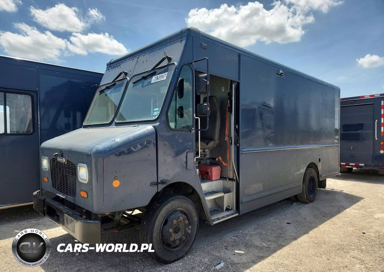 2020 Freightliner Mt45 Chassis Delivery Truck