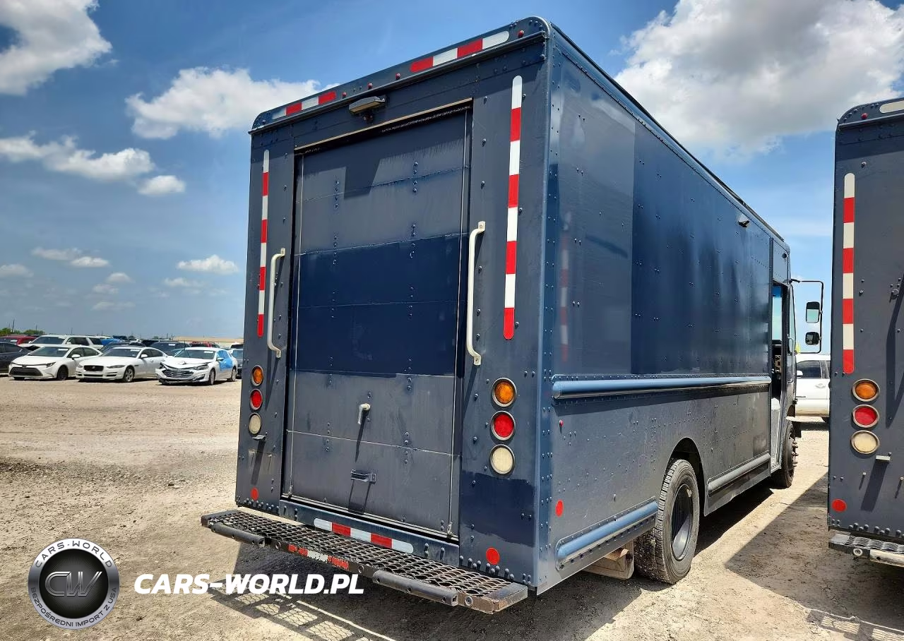 2020 Freightliner Mt45 Chassis Delivery Truck VIN:4UZAC2EA4LCMH6061 - 3