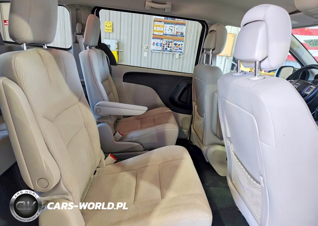 2018 Dodge Grand Caravan Se VIN:2C4RDGBG0JR230885 - 11