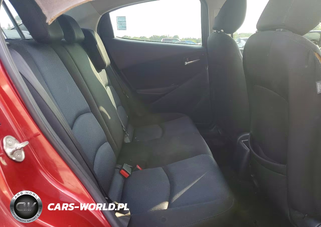 2017 Toyota Yaris Ia Base VIN:3MYDLBYV9HY152320 - 10