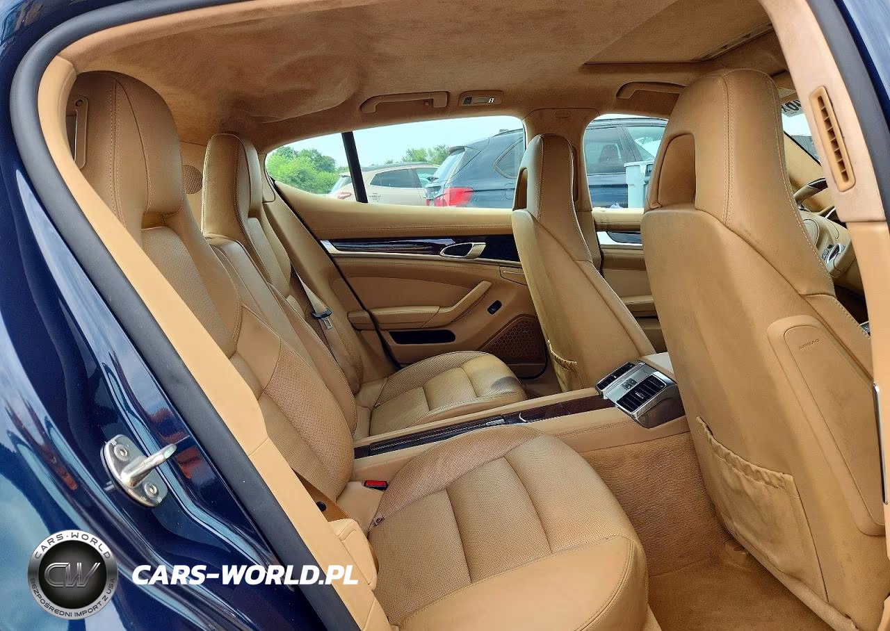 2010 Porsche Panamera Turbo VIN:WP0AC2A7XAL090907 - 10