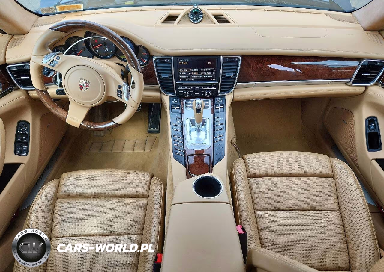 2010 Porsche Panamera Turbo VIN:WP0AC2A7XAL090907 - 8