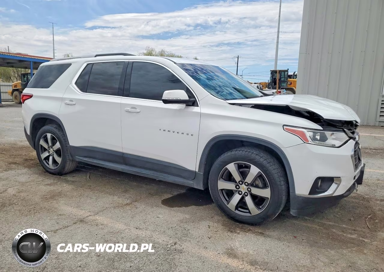 2018 Chevrolet Traverse Lt VIN:1GNERHKW3JJ165488 - 4