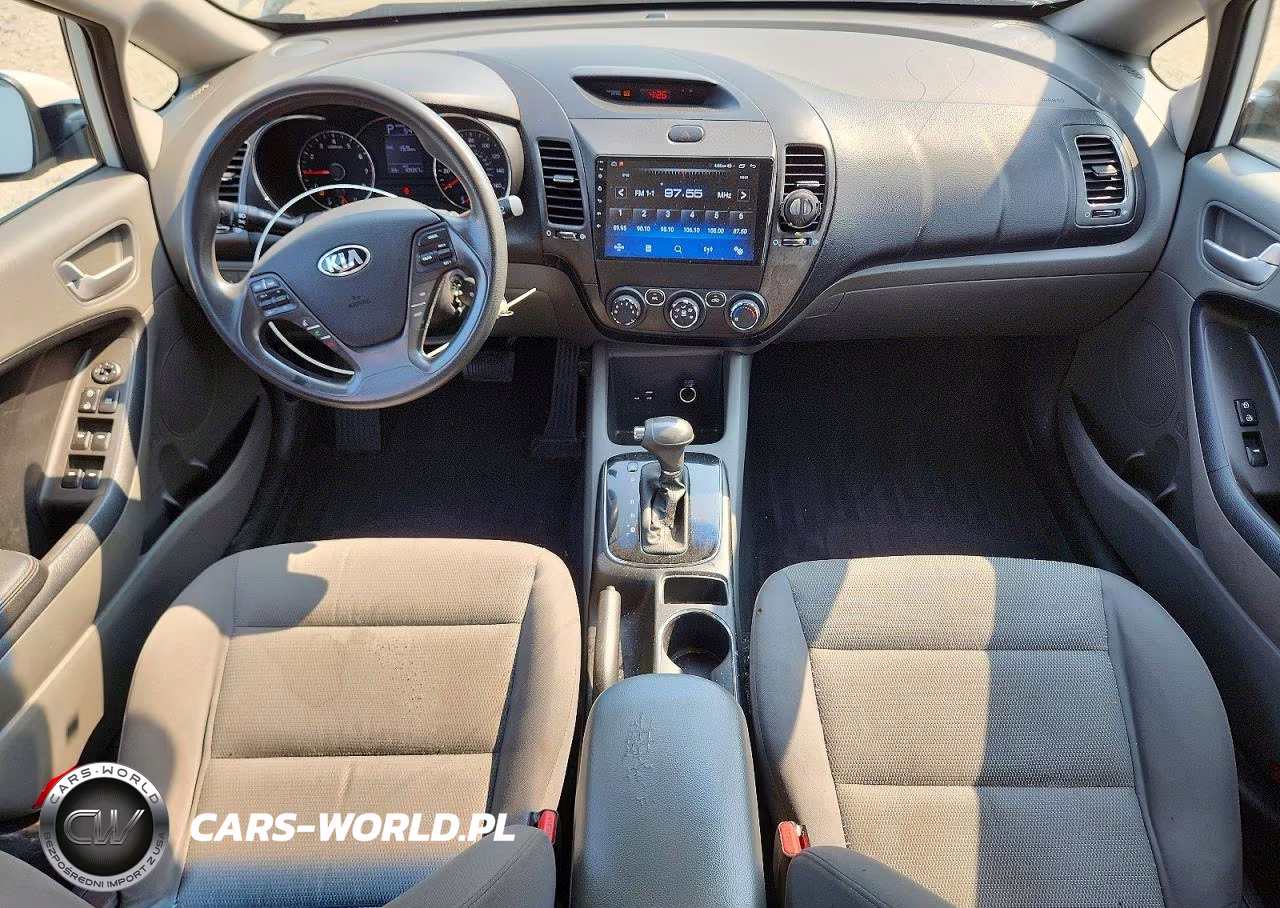 2018 Kia Forte Lx VIN:3KPFK4A73JE189968 - 8
