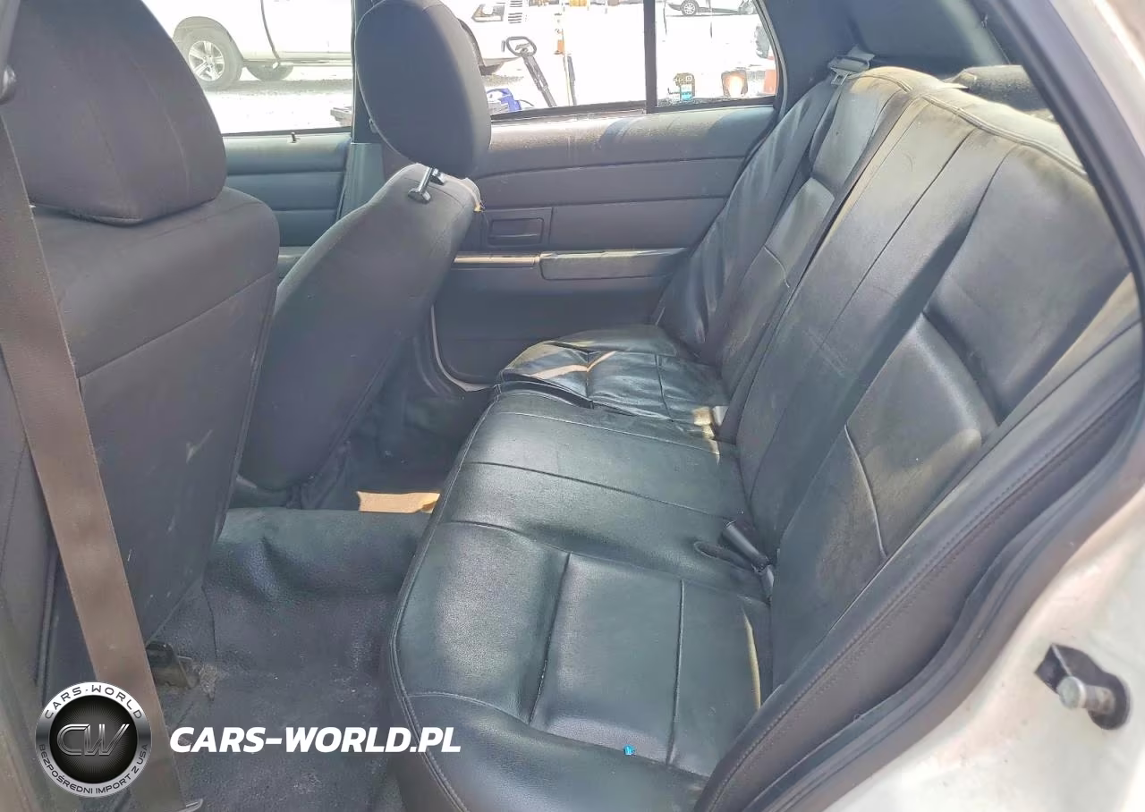 2011 Ford Crown Victoria Police Interceptor VIN:2FABP7BV6BX168967 - 10
