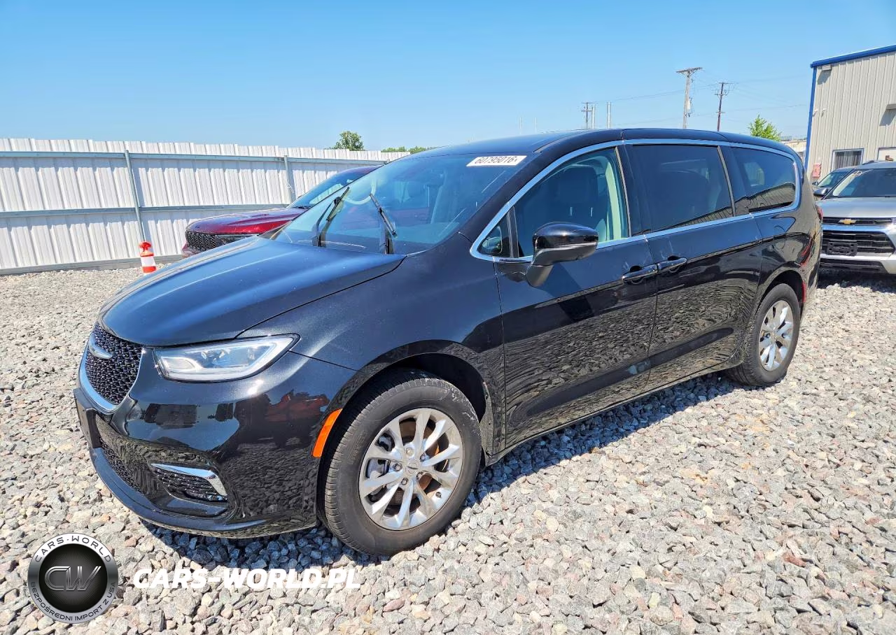 2023 Chrysler Pacifica Touring L – zdjęcie 1 z 13