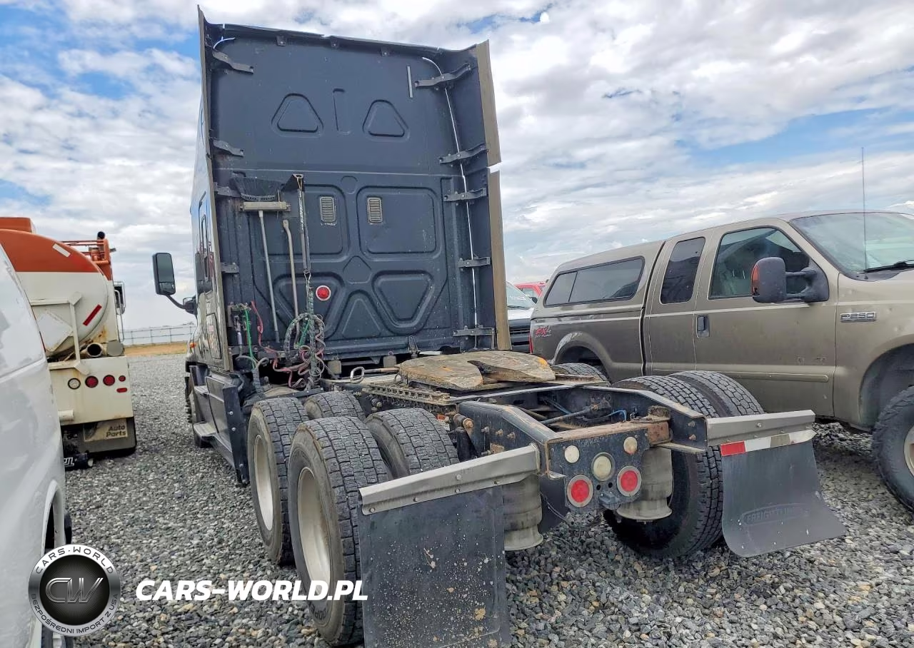 2017 Freightliner Cascadia 125 Semi Truck VIN:3AKJGLDRXHSHW2255 - 2