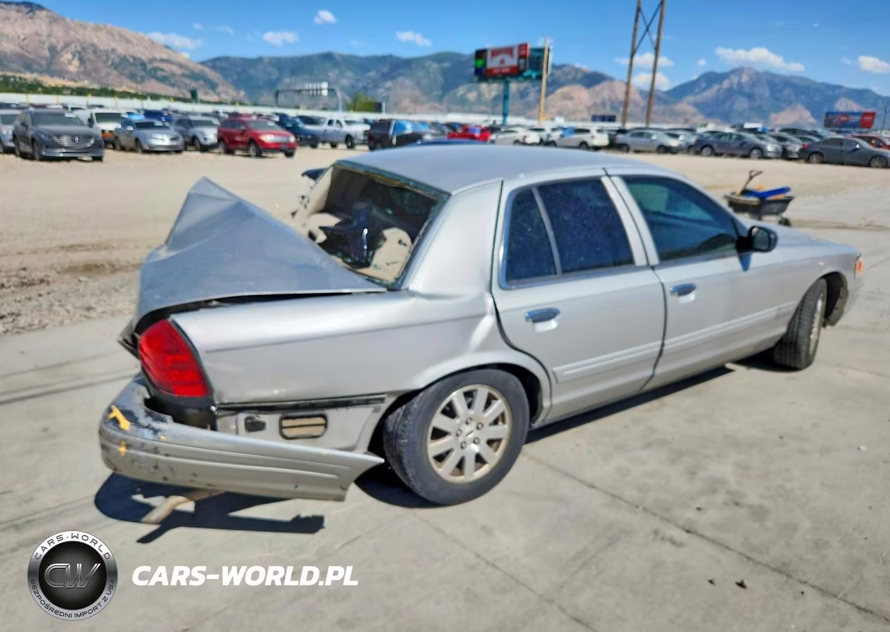 2006 Ford Crown Victoria Lx VIN:2FAFP74W26X129158 - 3