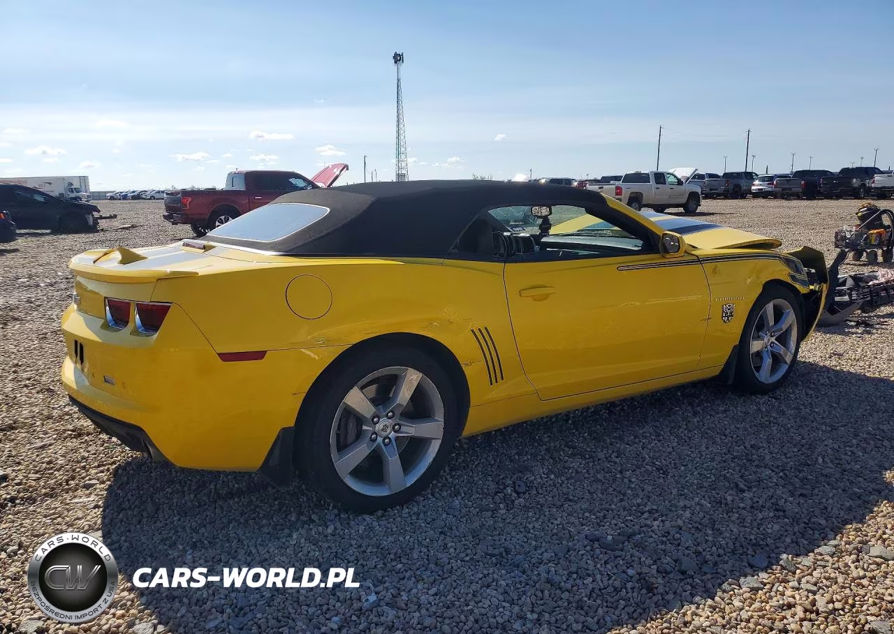 2011 Chevrolet Camaro 2Ss VIN:2G1FK3DJ8B9206841 - 3