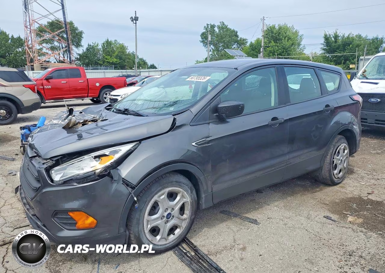 2017 Ford Escape S – zdjęcie 1 z 13