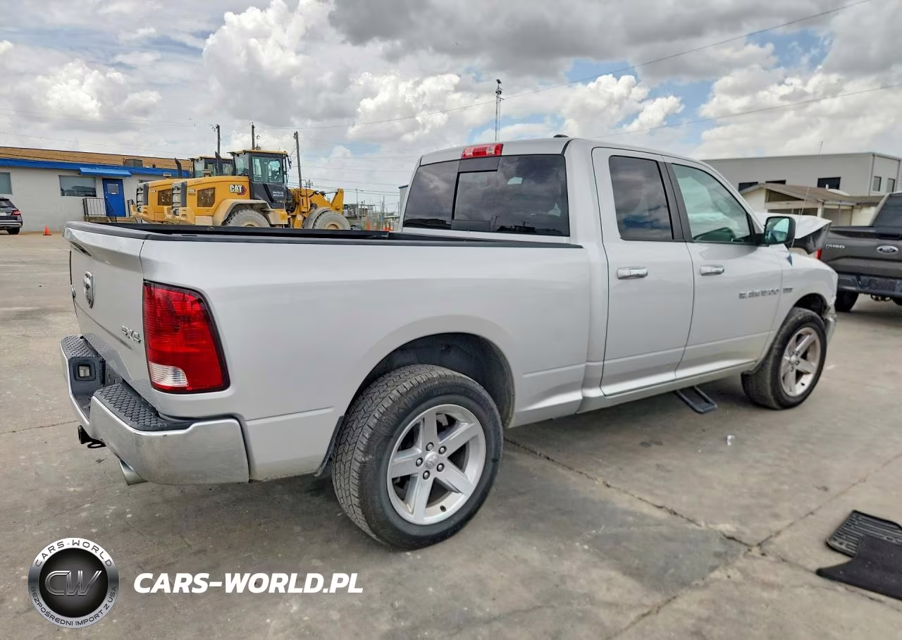 2012 Dodge Ram 1500 Slt VIN:1C6RD7GT7CS303975 - 3