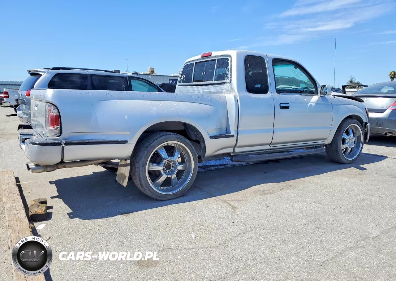 2000 Toyota Tacoma Xtracab VIN:4TAVL52N1YZ636223 - 3