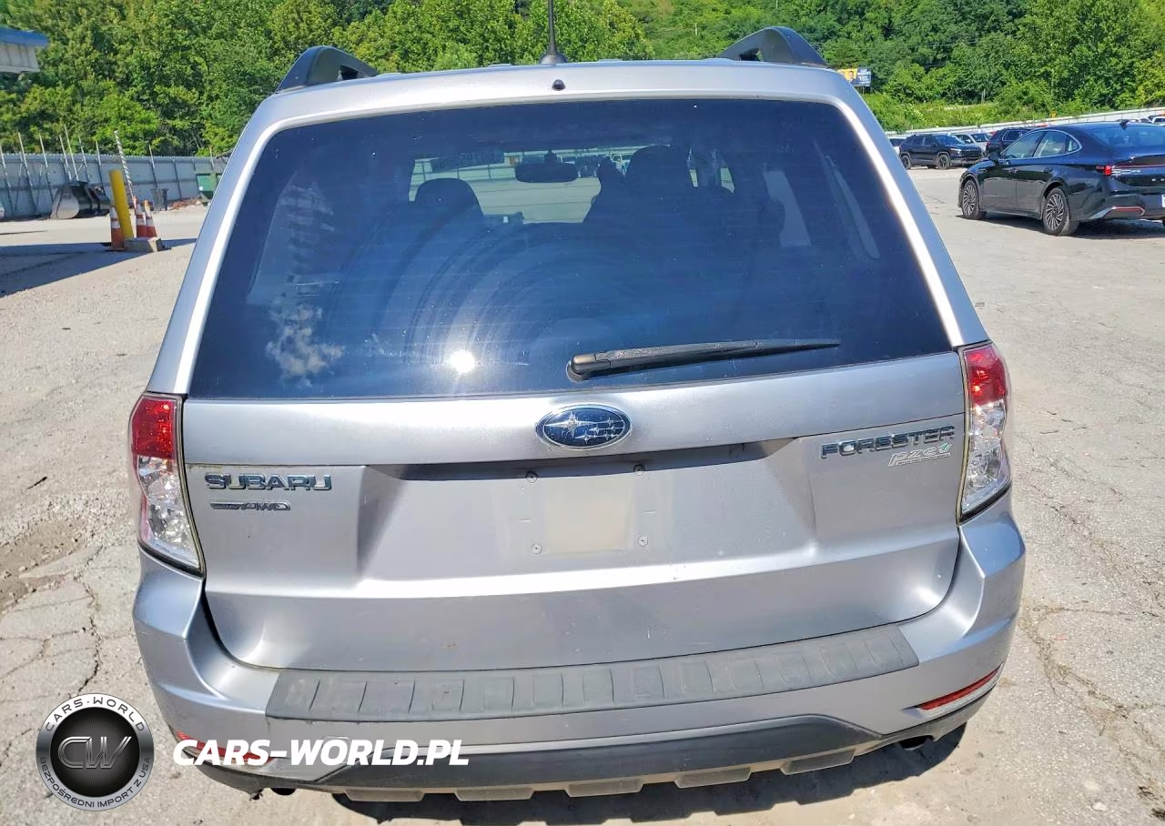 2012 Subaru Forester 2.5X Premium VIN:JF2SHADC7CH412595 - 6