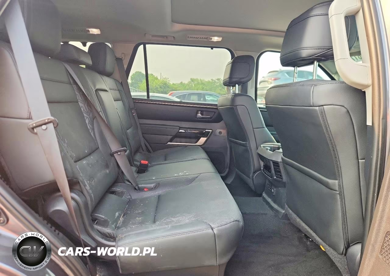 2024 Toyota Sequoia Limited VIN:7SVAAABA6RX021815 - 11