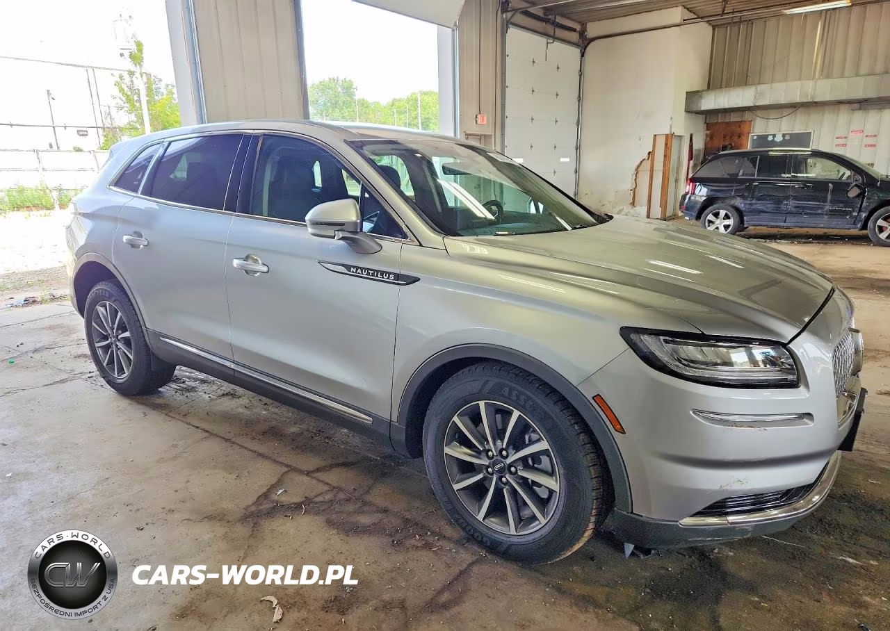 2022 Lincoln Nautilus VIN:2LMPJ8J91NBL15130 - 4
