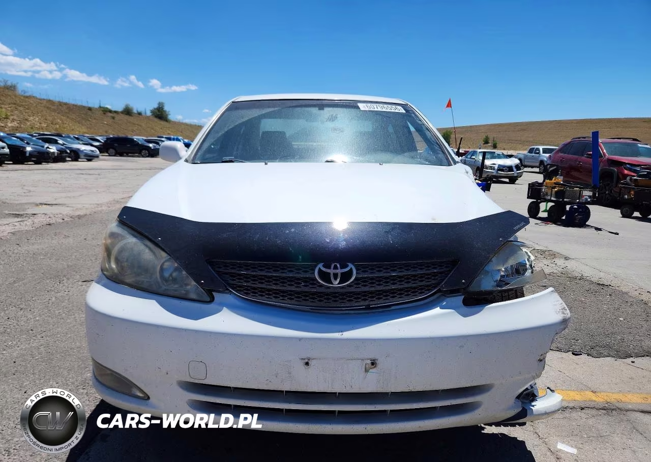 2002 Toyota Camry Se VIN:JTDBE30K320048835 - 5