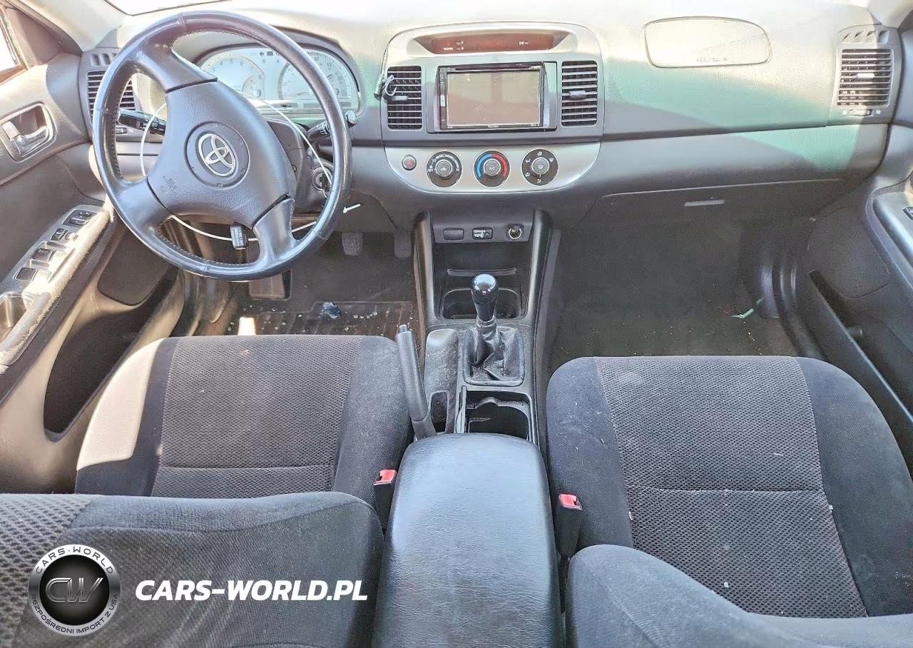 2002 Toyota Camry Se VIN:JTDBE30K320048835 - 8