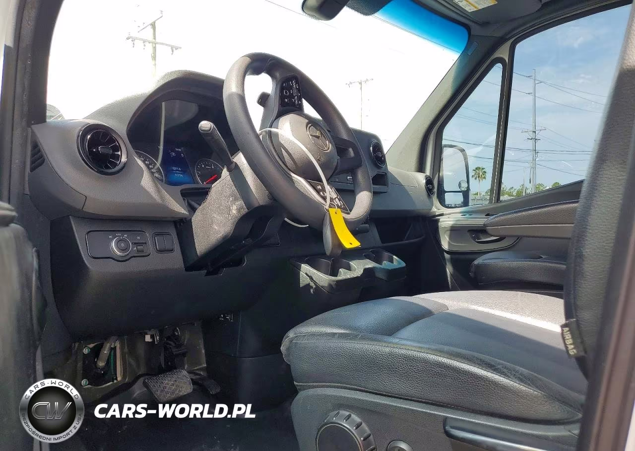 2022 Mercedes-Benz All Other VIN:W1Y4EBHY9NT103475 - 8