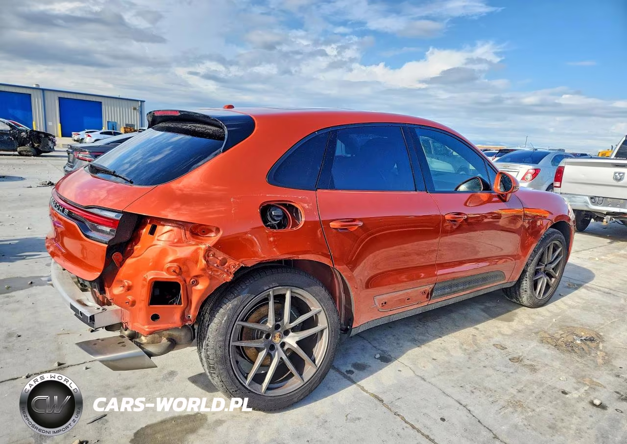 2023 Porsche Macan Base VIN:WP1AA2A52PLB00938 - 3