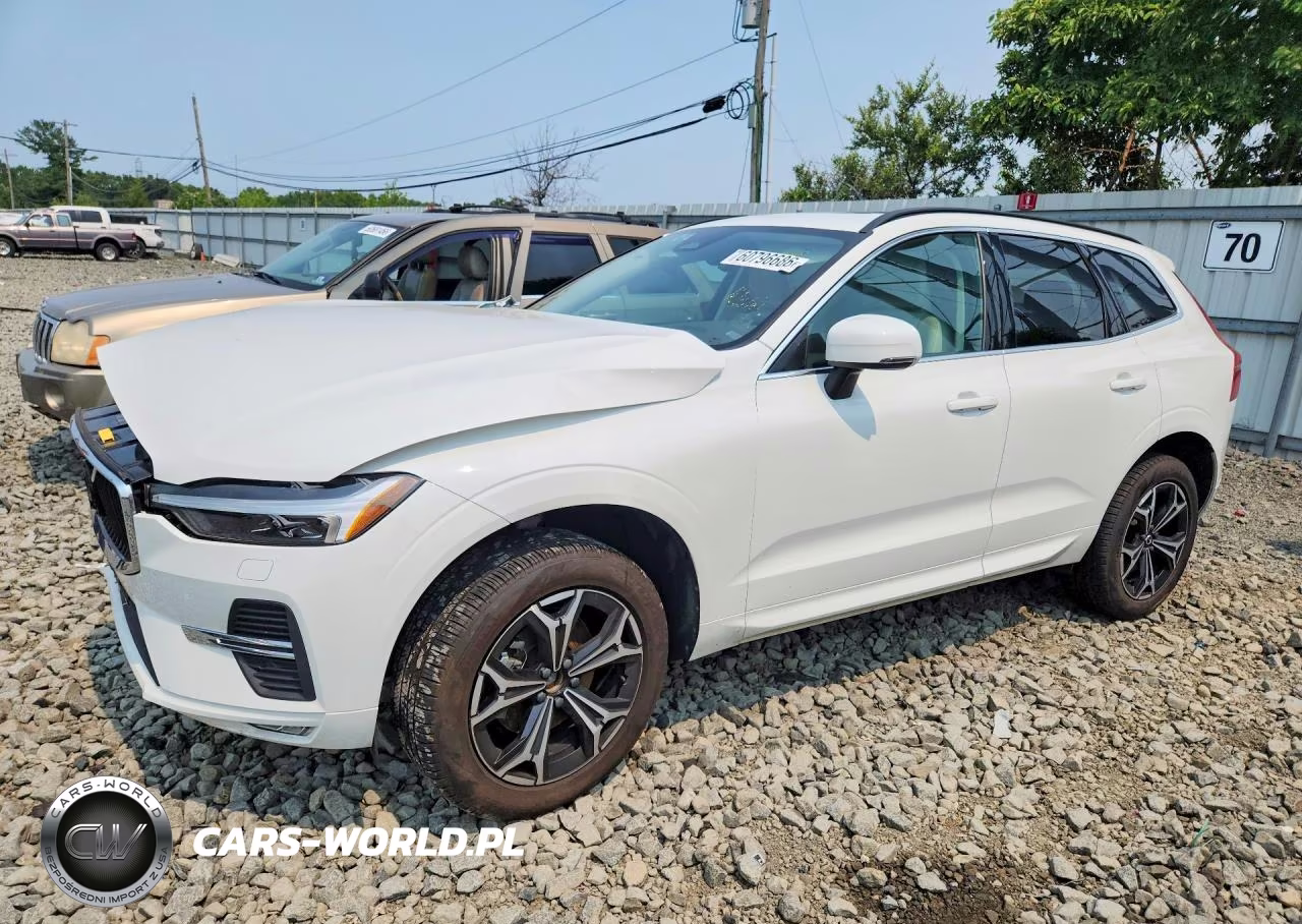 2022 Volvo Xc60 B5 Momentum
