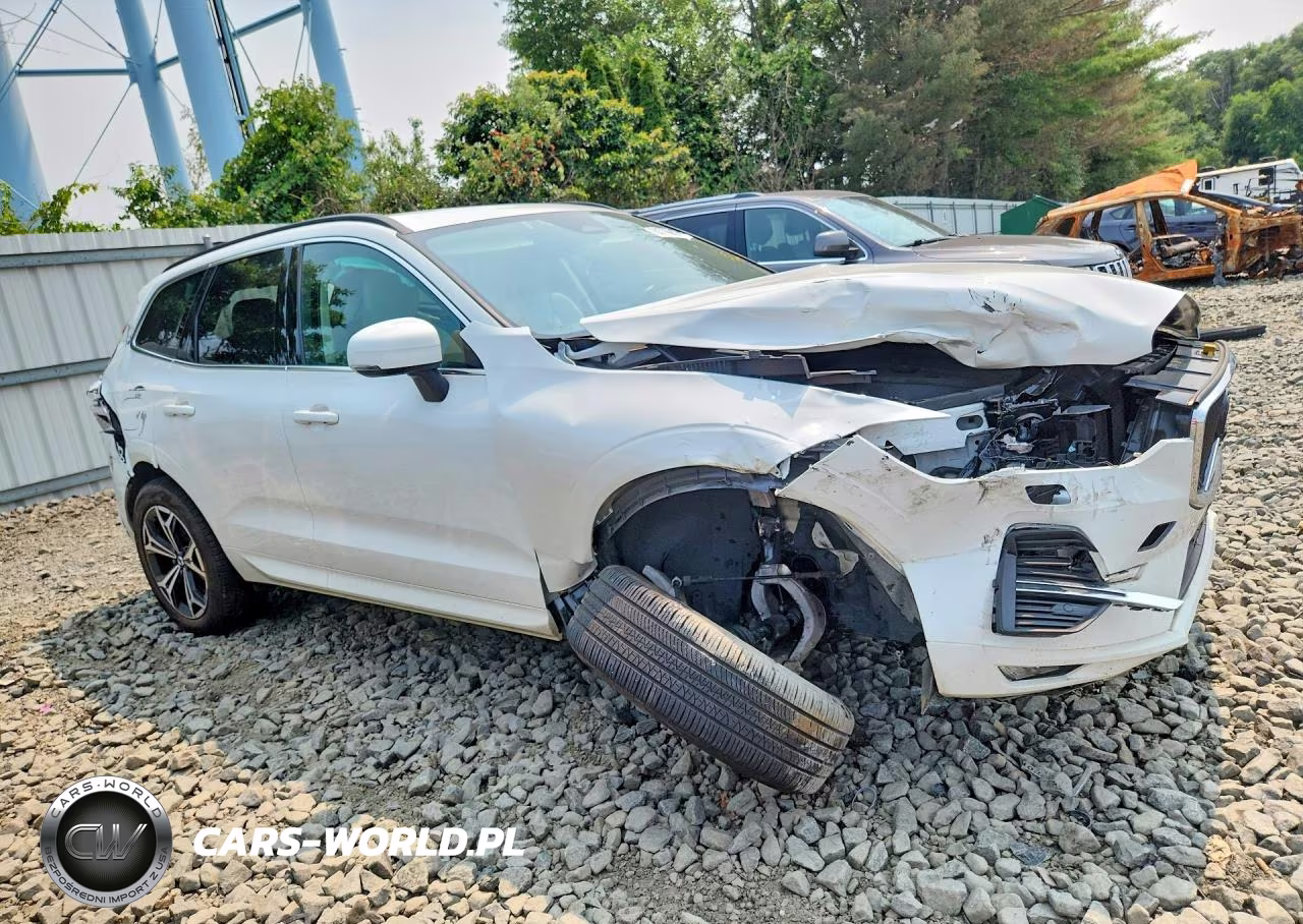 2022 Volvo Xc60 B5 Momentum VIN:YV4L12RK6N1970668 - 4