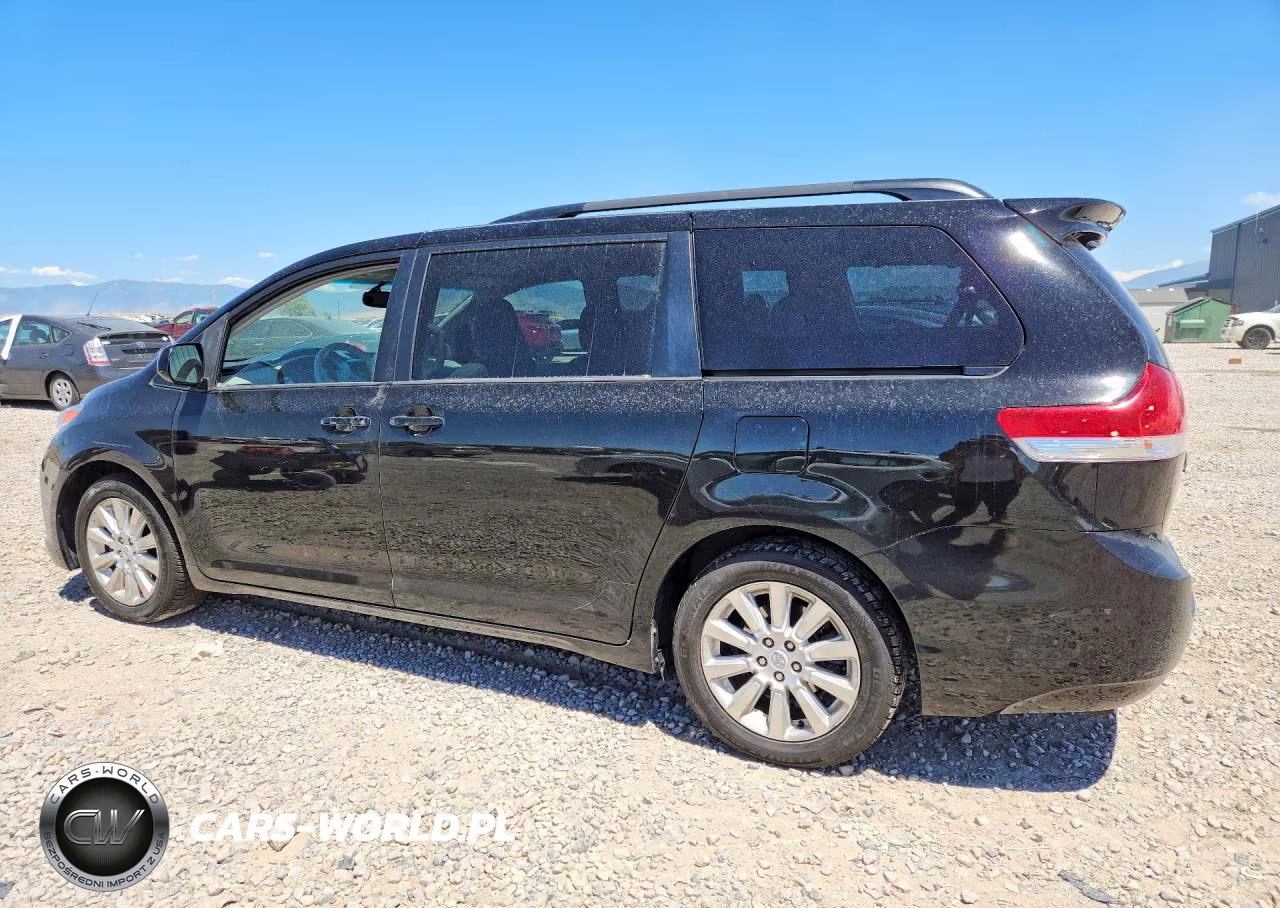 2012 Toyota Sienna Le VIN:5TDJK3DCXCS040740 - 2