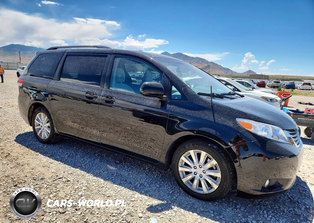 2012 Toyota Sienna Le VIN:5TDJK3DCXCS040740 - 4