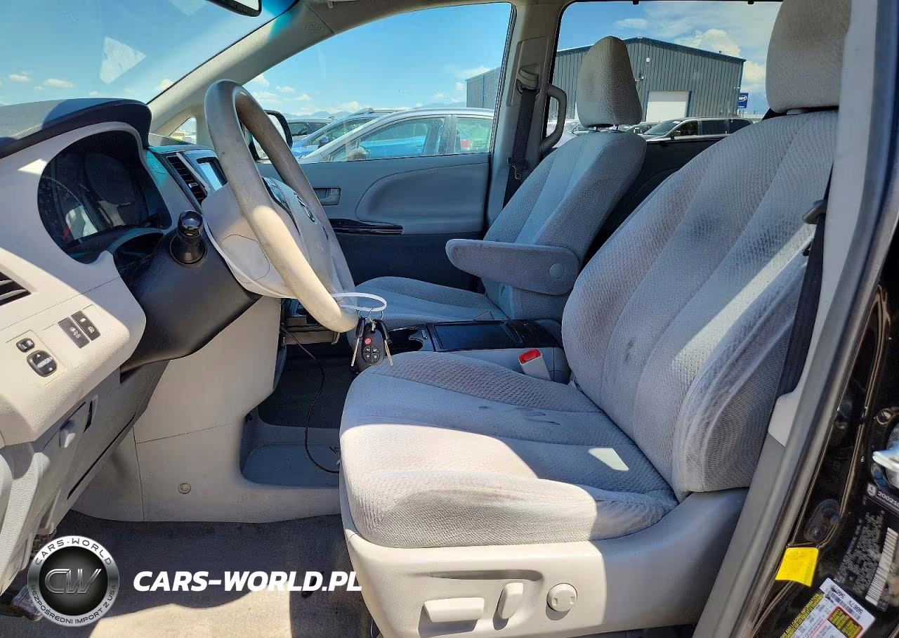 2012 Toyota Sienna Le VIN:5TDJK3DCXCS040740 - 7