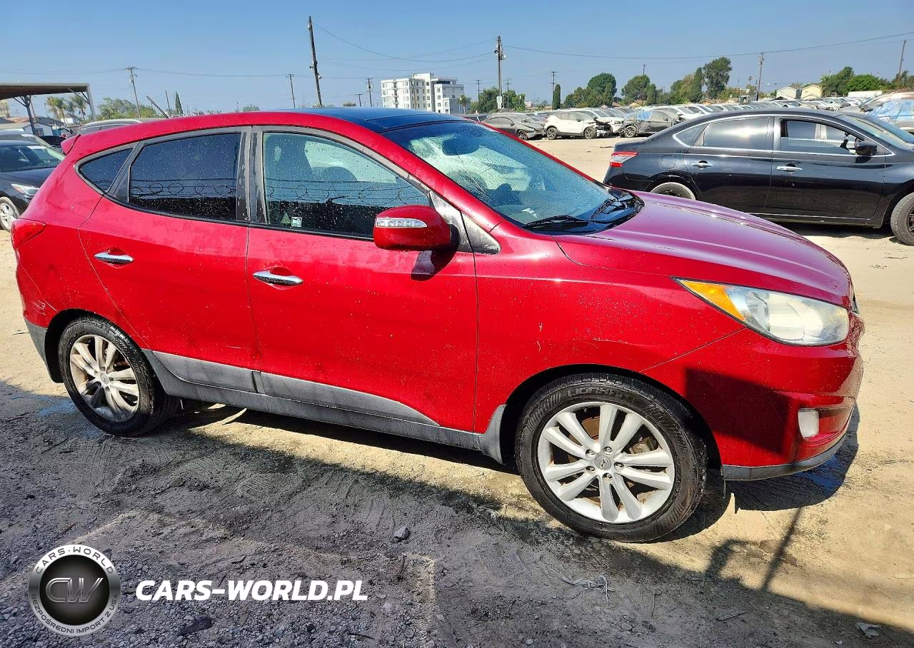 2012 Hyundai Tucson Limited VIN:KM8JU3AC9CU358158 - 4