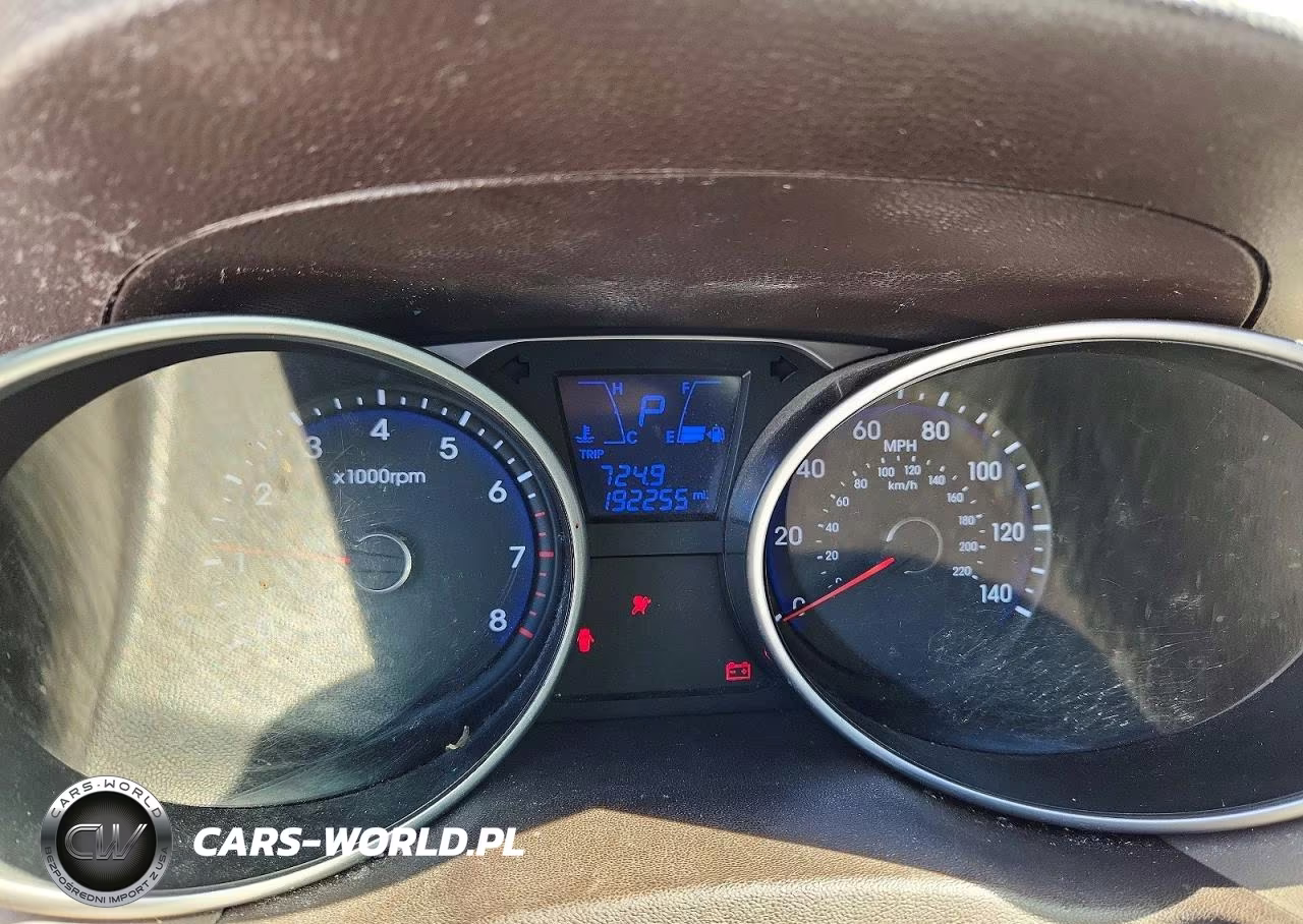 2012 Hyundai Tucson Limited VIN:KM8JU3AC9CU358158 - 9