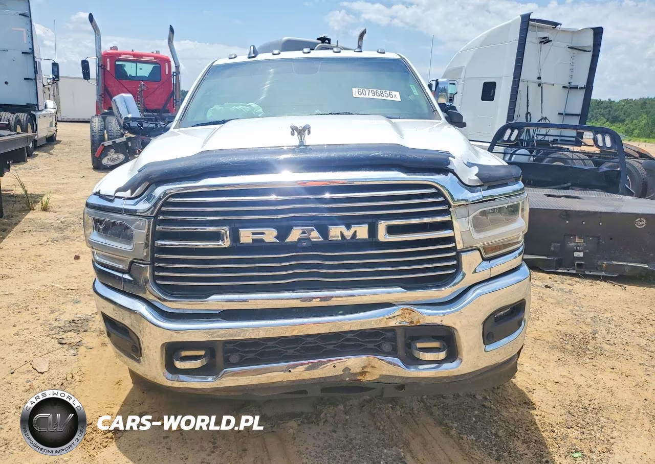 2021 Ram 3500 Laramie VIN:3C63RRJL6MG592674 - 5