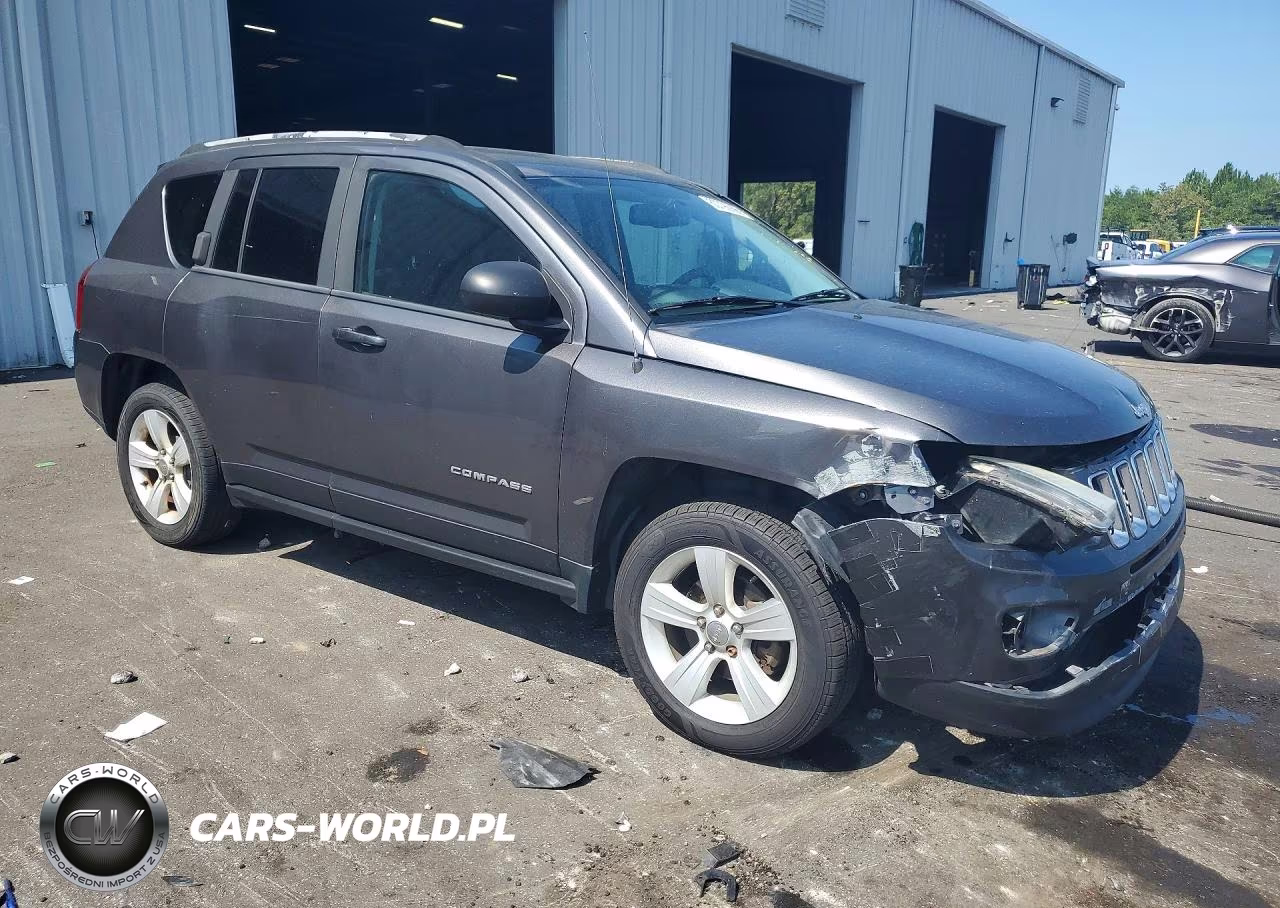 2016 Jeep Compass Sport VIN:1C4NJCBA8GD715489 - 4