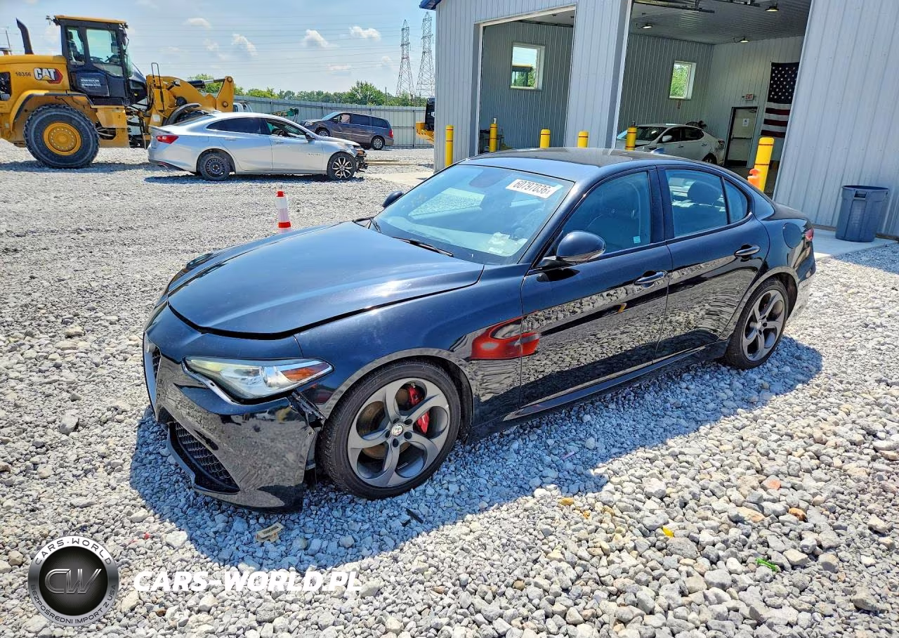 2018 Alfa Romeo Giulia – zdjęcie 1 z 12