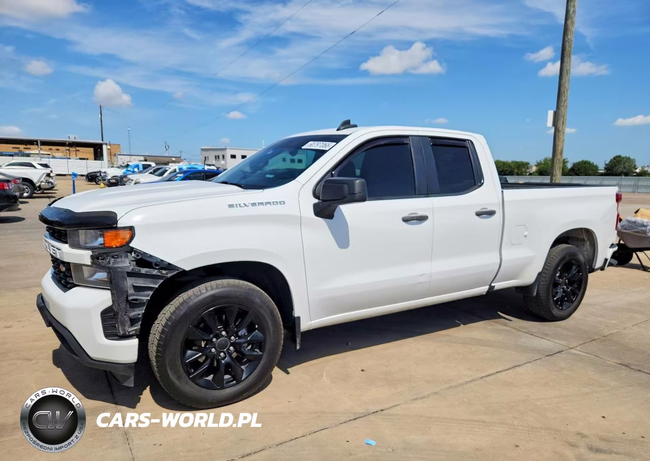 2021 Chevrolet Silverado C1500 Custom