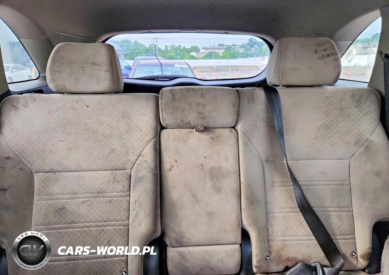 2019 Kia Sorento Lx VIN:5XYPGDA37KG505346 - 10
