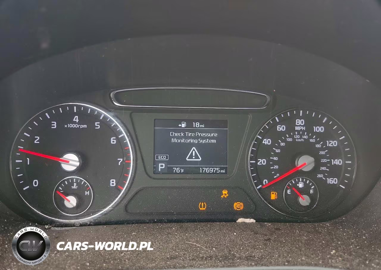 2019 Kia Sorento Lx VIN:5XYPGDA37KG505346 - 9